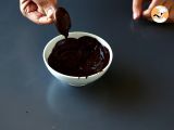 Etape 5 - Snickers maison : dattes, cacahuètes et chocolat - l'encas sain sans sucre ajouté