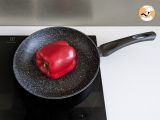 Etape 1 - Comment peler les poivrons cuits à la poêle ?