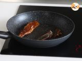 Etape 5 - Comment cuisiner le maquereau? Essayez cette recette laquée à la sauce soja et miel!