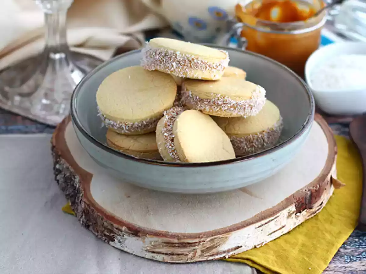 Alfajores - Sablés argentins à la confiture de lait et noix de coco