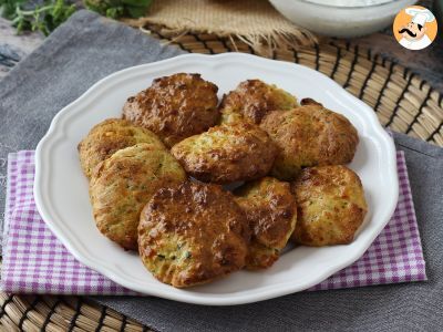 Beignets de courgette au Air Fryer et sa sauce au yaourt et à la feta - photo 2