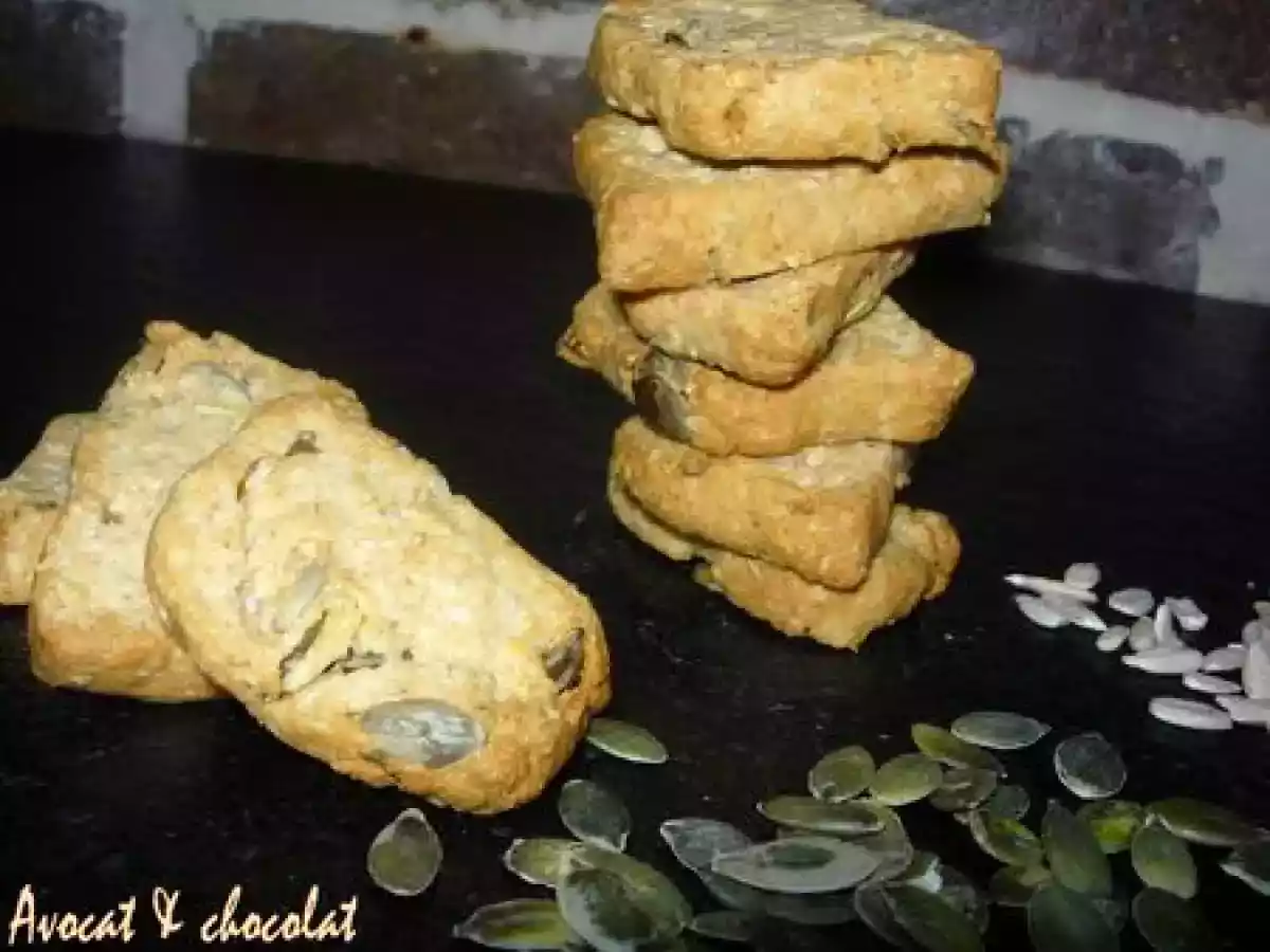 **biscuits au parmesan & ses graines de courges, tournesols parfumés au romarin** - photo 3