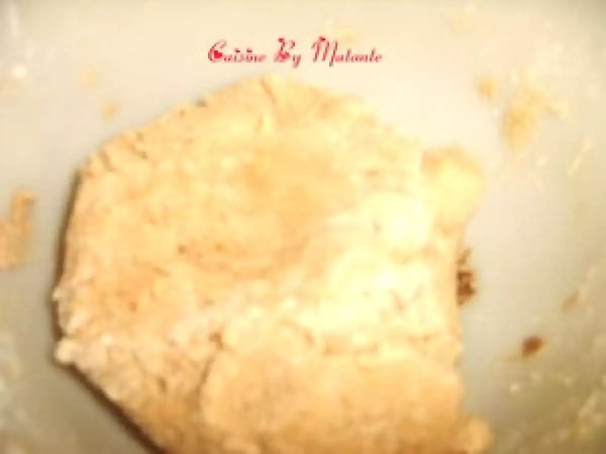 Biscuits de Noël goût pain d'épice avec glaçage à la fleur d'oranger - photo 5