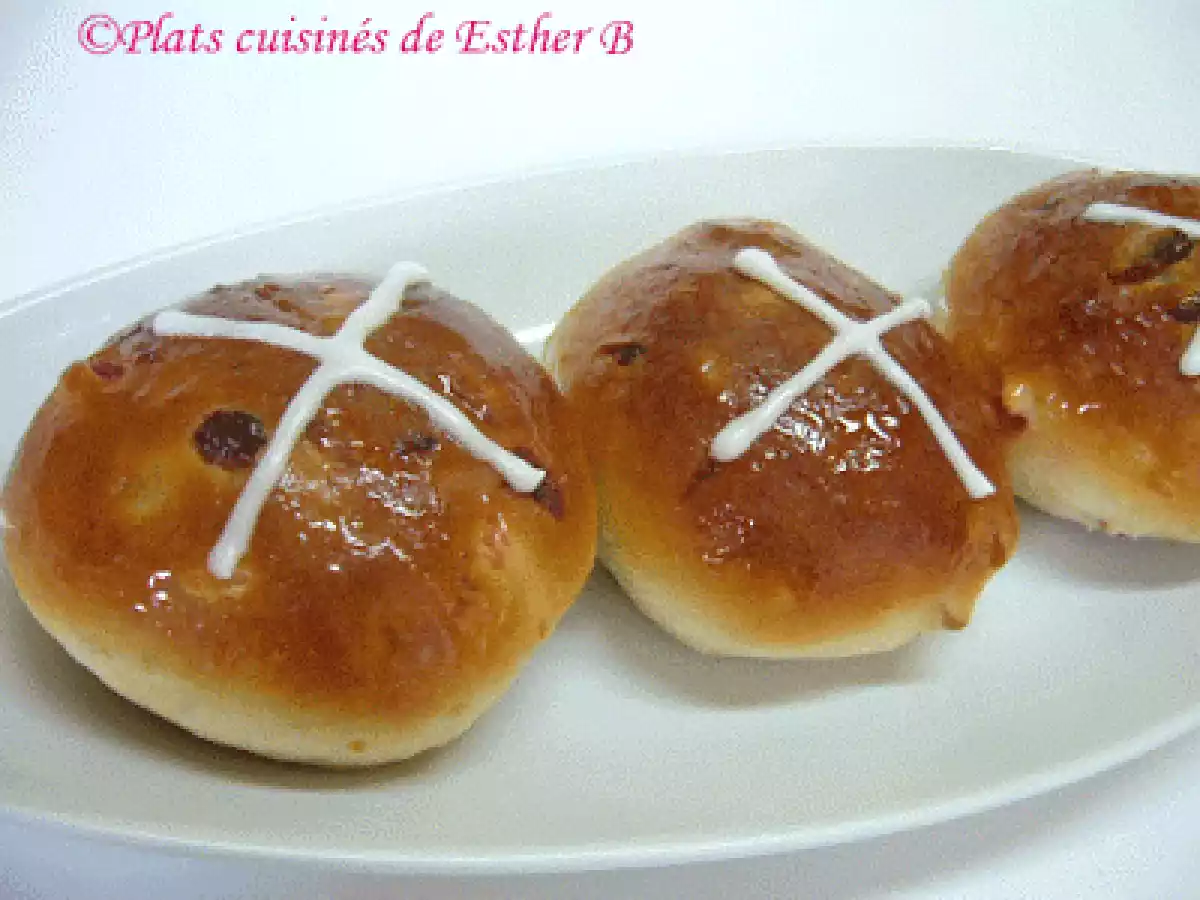 Brioches du carême aux fruits confits