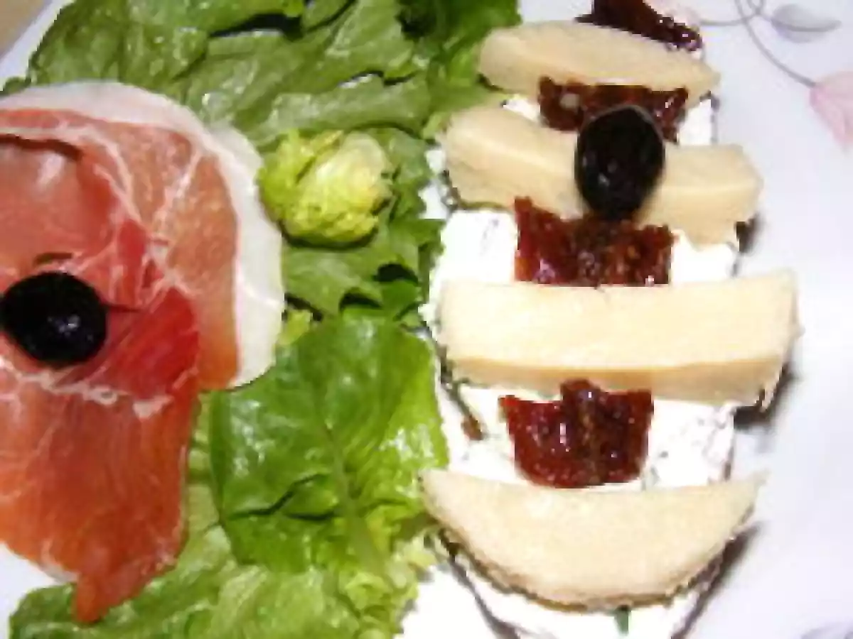 BRUSCHETTA ARTICHAUTS-TOMATES SÉCHÉES