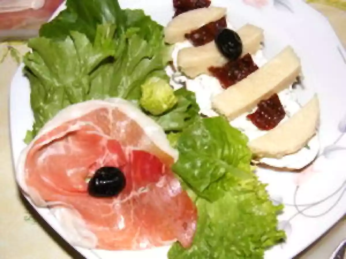 BRUSCHETTA ARTICHAUTS-TOMATES SÉCHÉES - photo 2