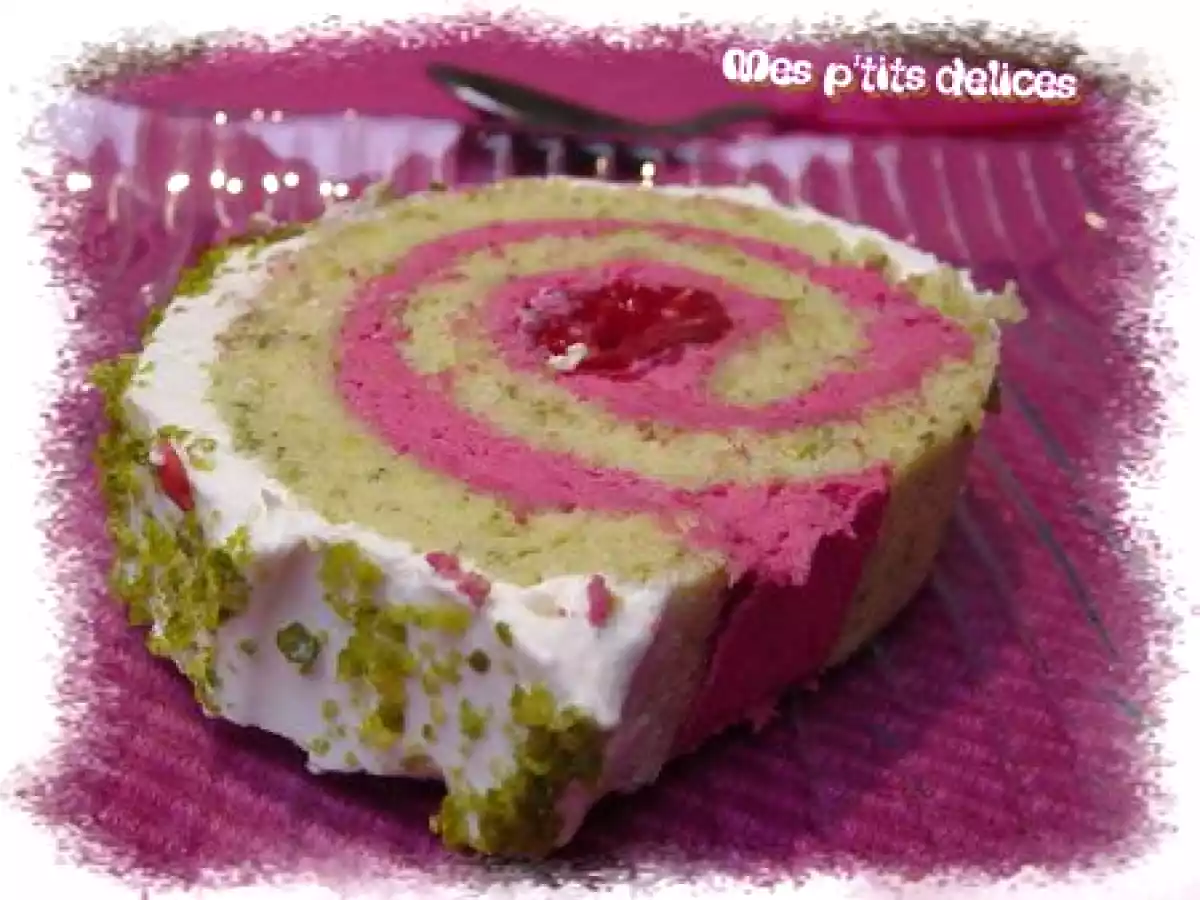 Bûche façon roulé pistaches-framboises - photo 3