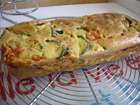 Cake Courgettes Tomates Trop Bon Recette Ptitchef