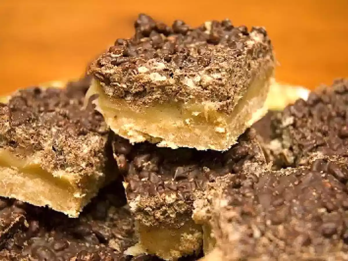 Carrés divins au caramel (Toffee squares)