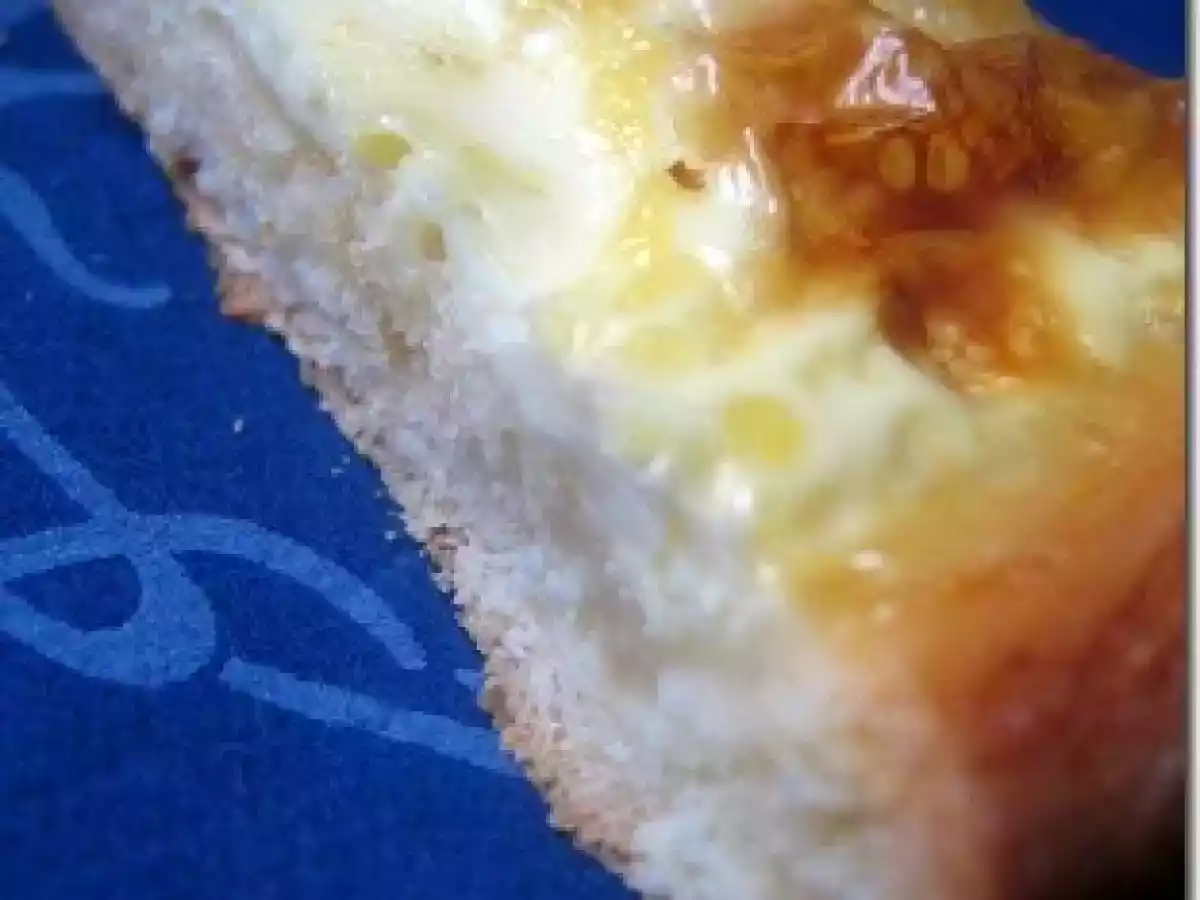 Ce gâteau de ménage, on dirait une pizza...forcément c'est pour le jeu salé-sucré !
