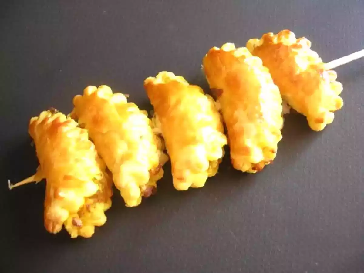 Chaussons à la fondue d'échalotes et curry + Drôme provencale