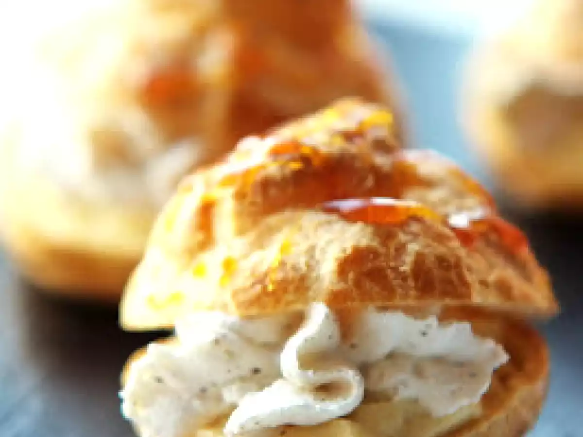 Choux à la crème au petit goût d'amandes - photo 2