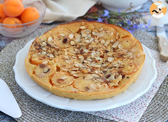 Clafoutis Aux Abricots Et Amandes Grillées Les Recette De A à Z 