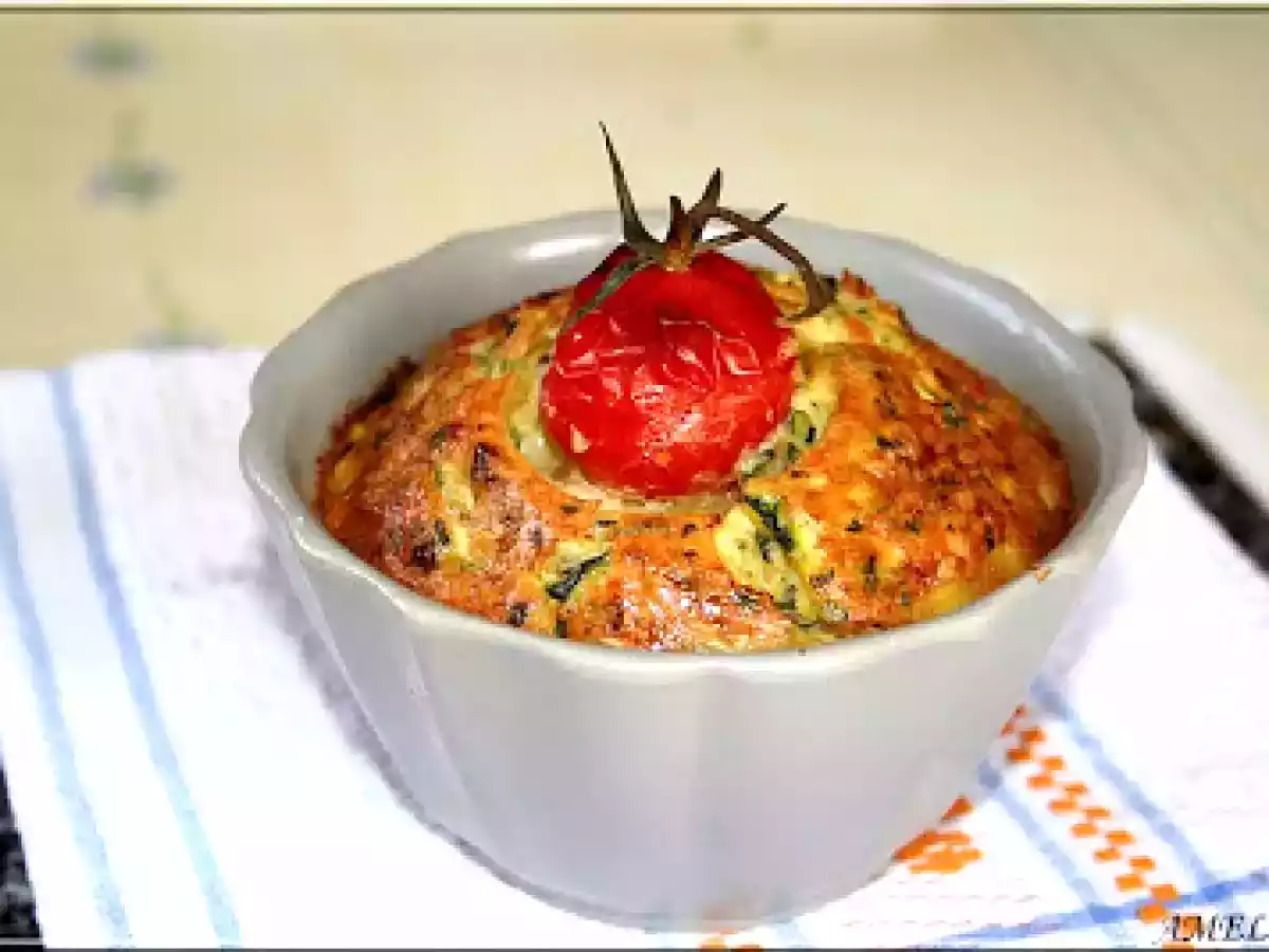 CLAFOUTIS DE COURGETTES AUX OLIVES ET TOMATES CONFITES