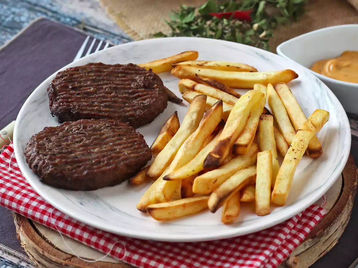 Comment cuire un steak haché au Air Fryer? - photo 4