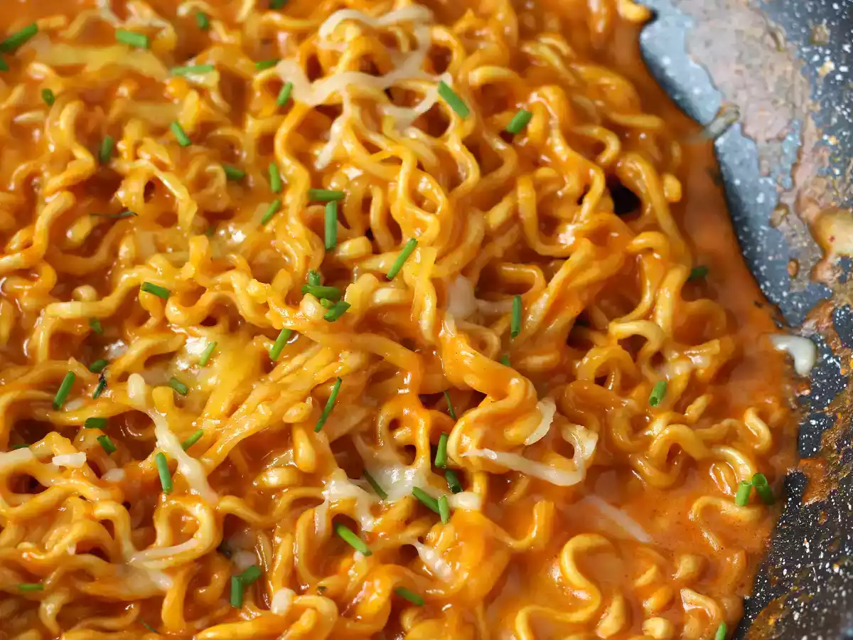 Comment cuisiner les Buldak goût Cheese? Recette facile et rapide! - photo 6