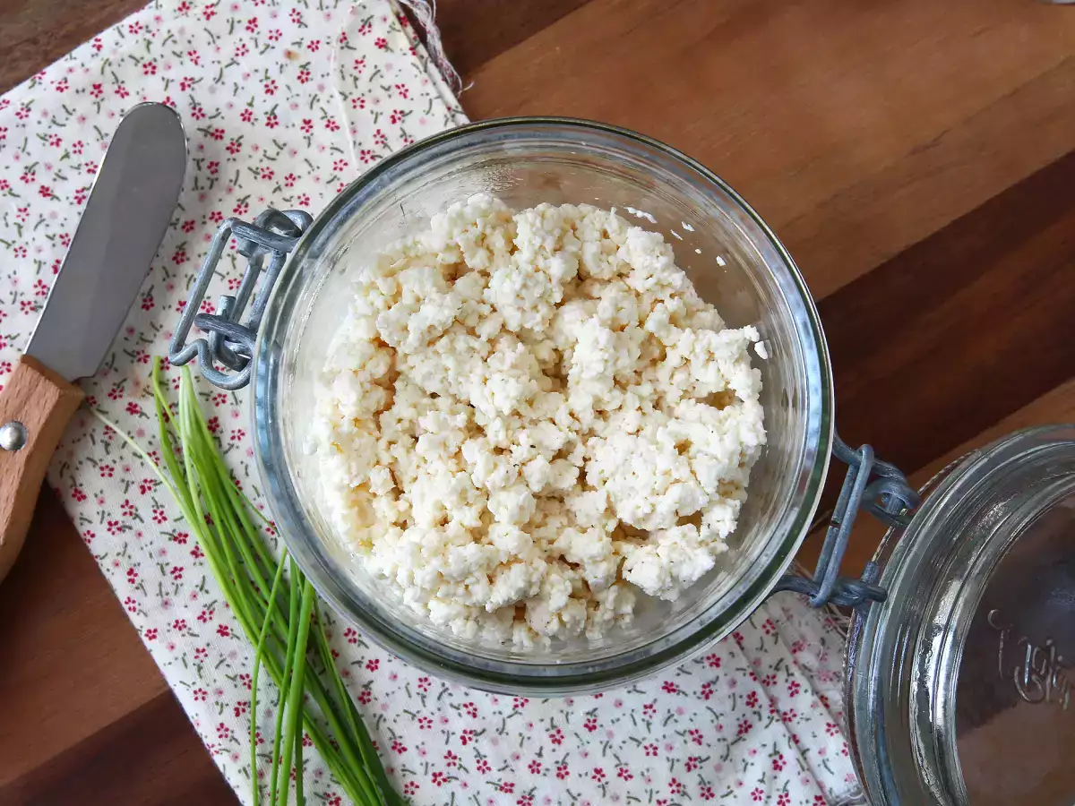Cottage cheese maison avec deux ingrédients seulement ! - photo 3
