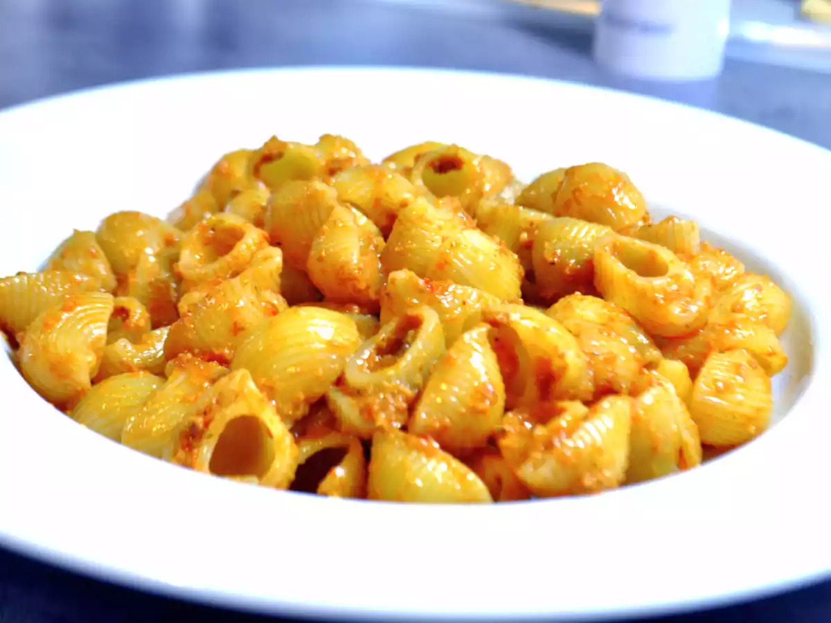 Coudé au Pesto de tomate séché, noix.