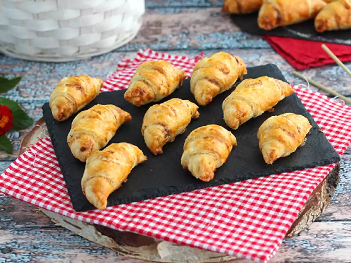 Croissants feuilletés jambon / fromage frais - photo 2