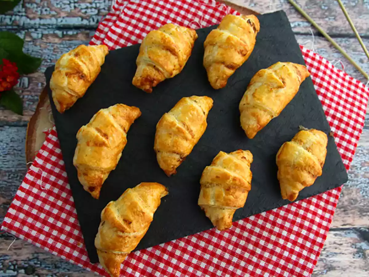 Croissants feuilletés jambon / fromage frais