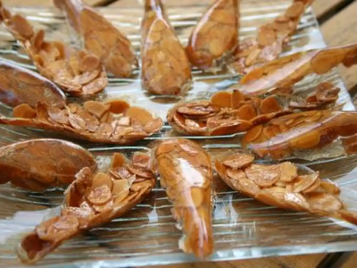 ^^Cuillères de nougatine^^