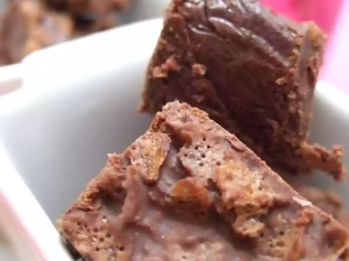 Divins petits carrés aux gavottes et praliné - photo 2