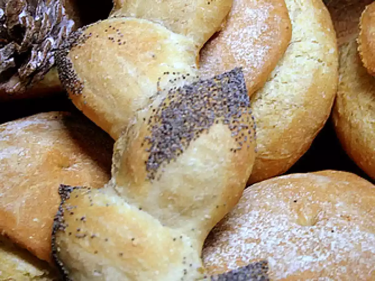 Dix Auvergnats, Une Tabatière & Un Epi