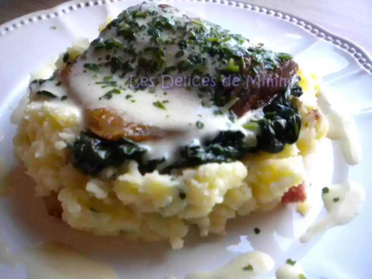 Filet de saumon, purée aux lardons, épinards et sauce sabayon - photo 4