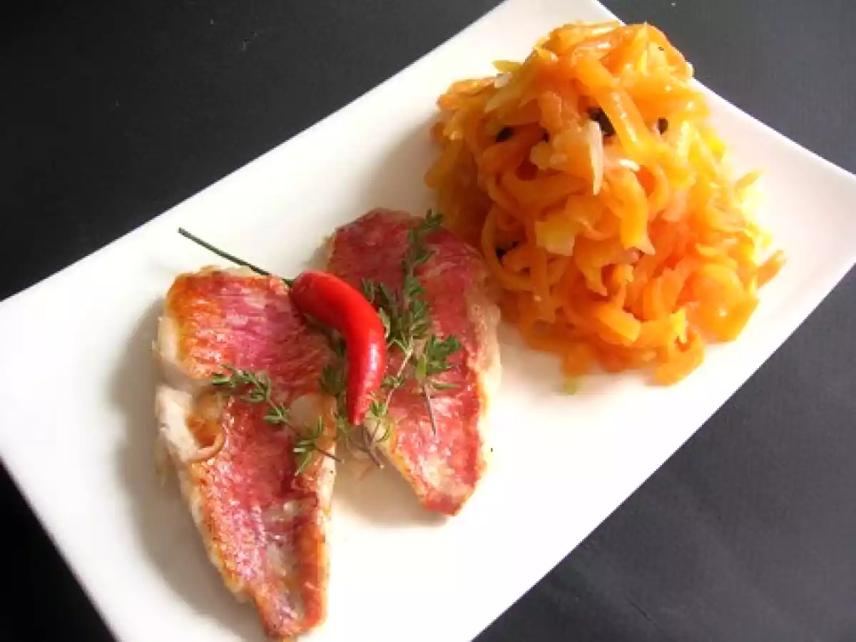 Filets de rouget et sa choucroute de papaye