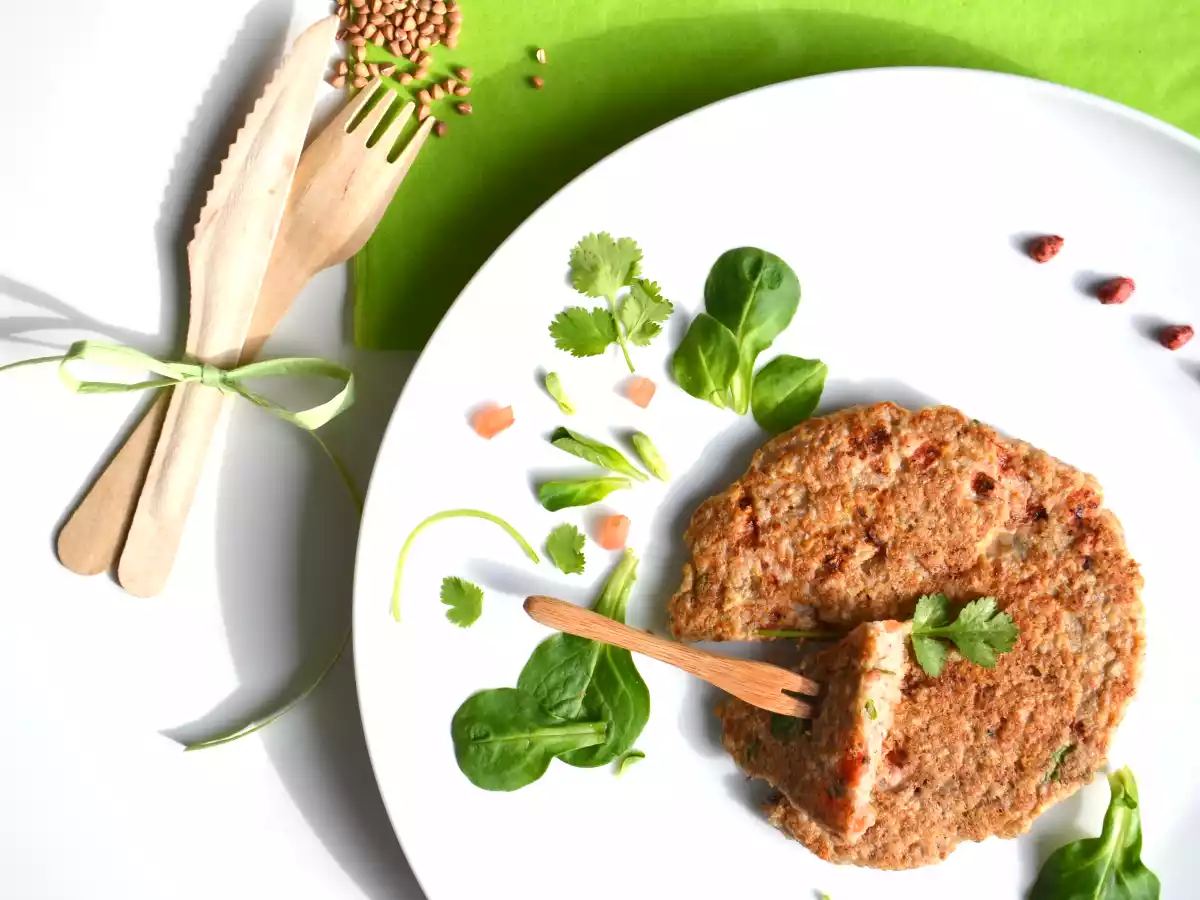 Galettes de sarrasin, tomates séchées, oignons caramélisés, emmental & coriandre - photo 2