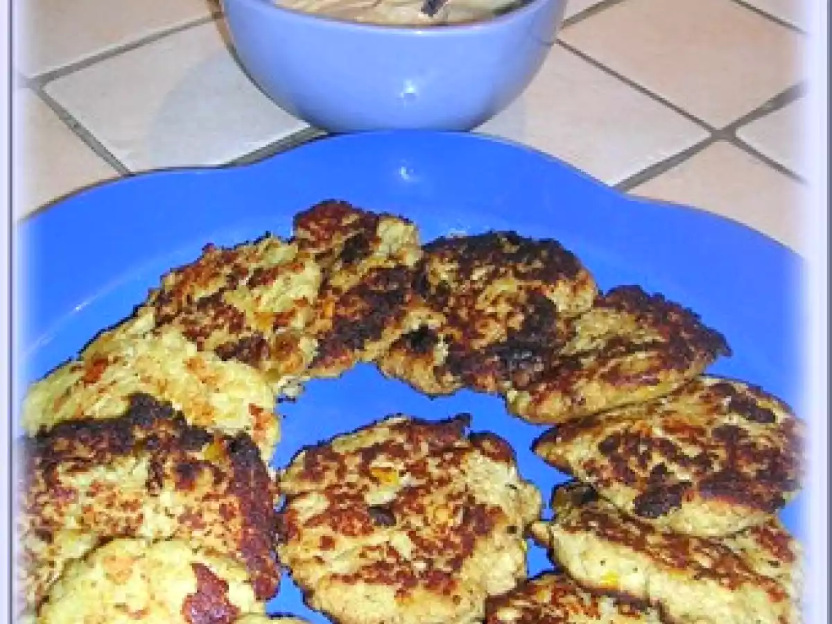 GALETTES POULET, AUBERGINES A L'INDIENNE et SAUCE CITRONNEE au TAHIN