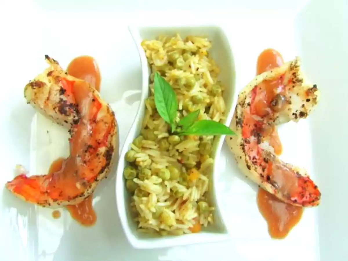 Gambas géantes plancha au poivre cubèbe & nectar de goyave