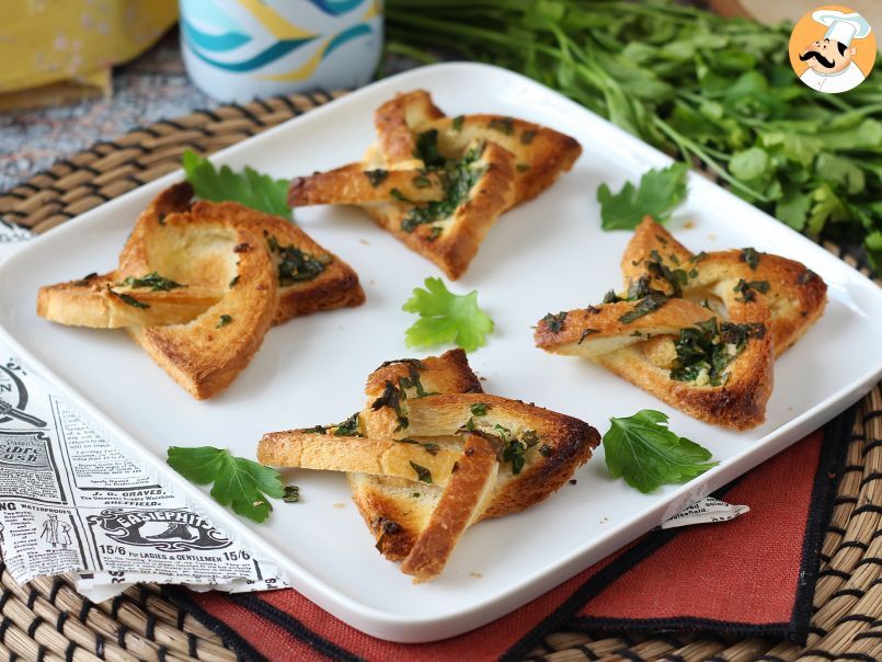 Garlic bread façon étoile avec du pain de mie - photo 2