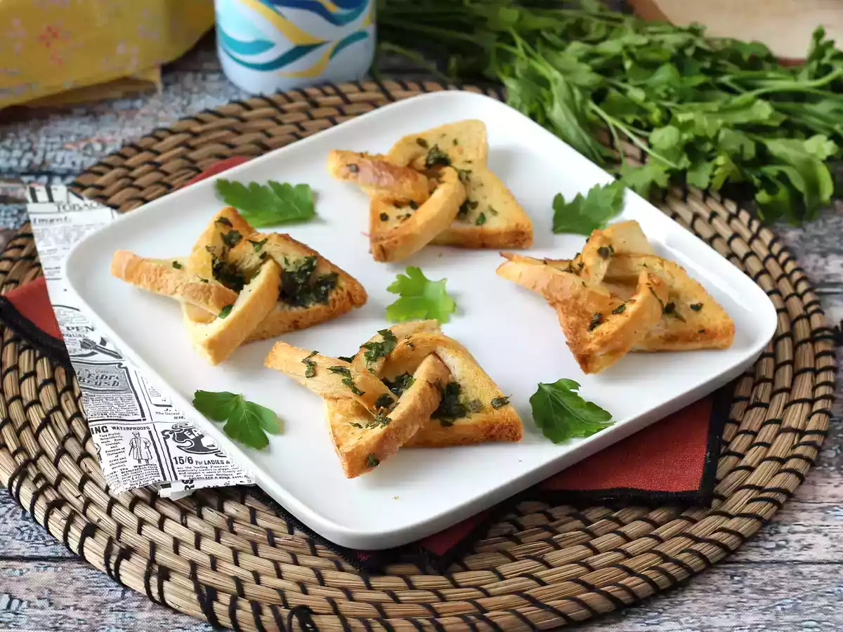 Garlic bread façon étoile avec du pain de mie - photo 7