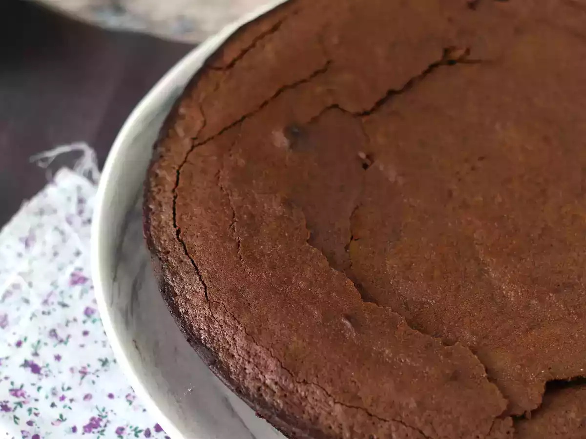 Gâteau au chocolat facile et moelleux - photo 4