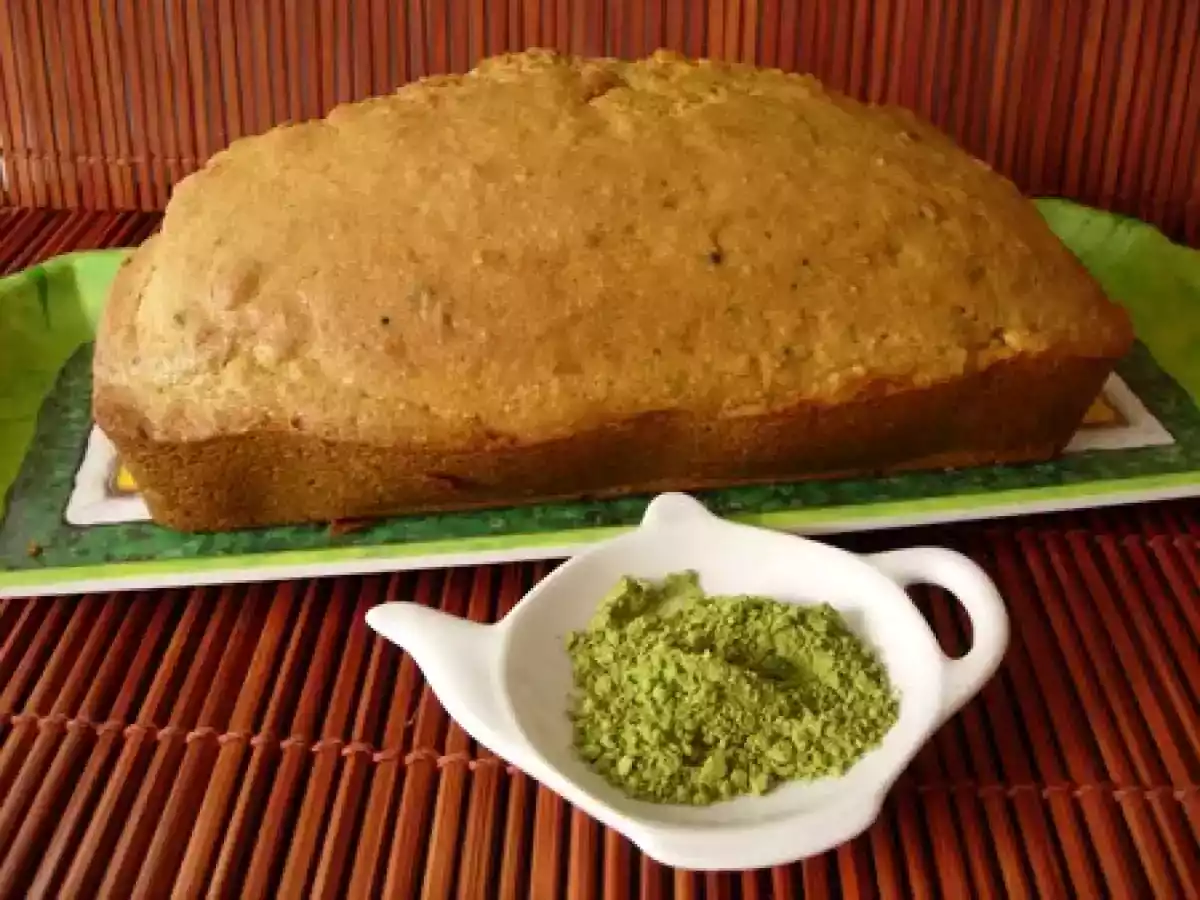 Gâteau au thé Matcha et aux Amandes