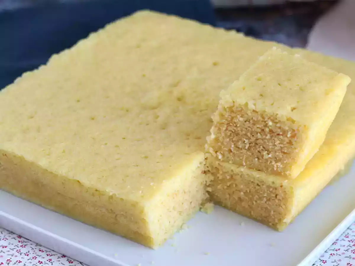 Gâteau au yaourt express - Cuisson au micro-ondes de 10 minutes!