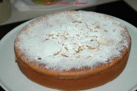 Gateau Moelleux Aux Griottes Recette Ptitchef