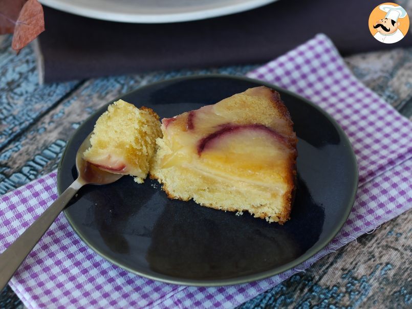 Gâteau renversé à la pêche, moelleux, fondant et caramélisé - photo 6