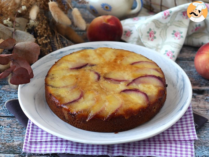 Gâteau renversé à la pêche, moelleux, fondant et caramélisé - photo 2