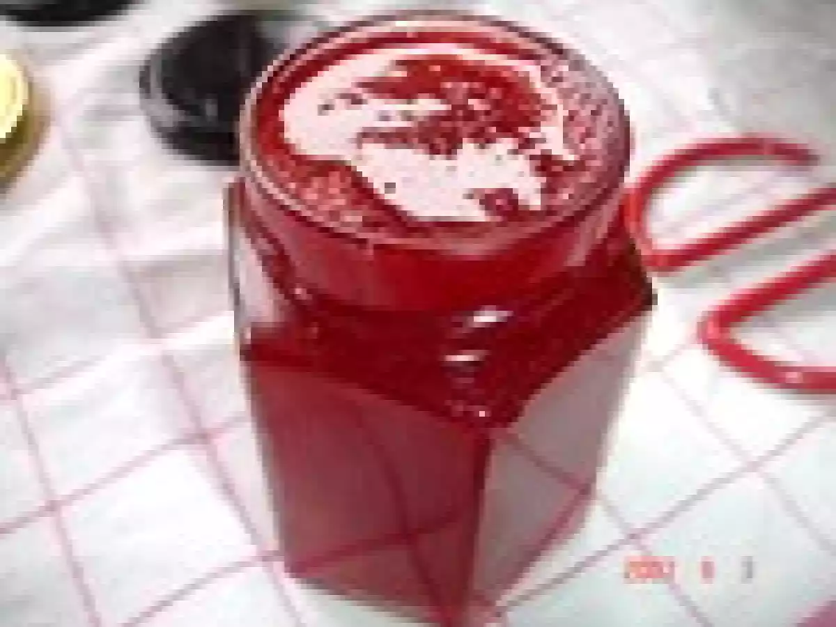 Gelée de fraises groseilles rouges + photos de Talia et resto - photo 2