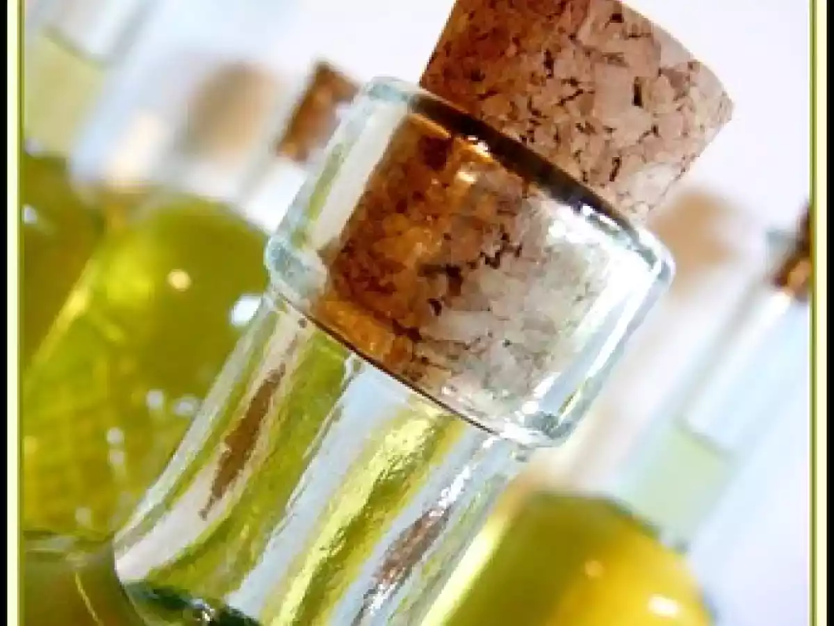 Génépi ... fleur des Alpes en bouteille