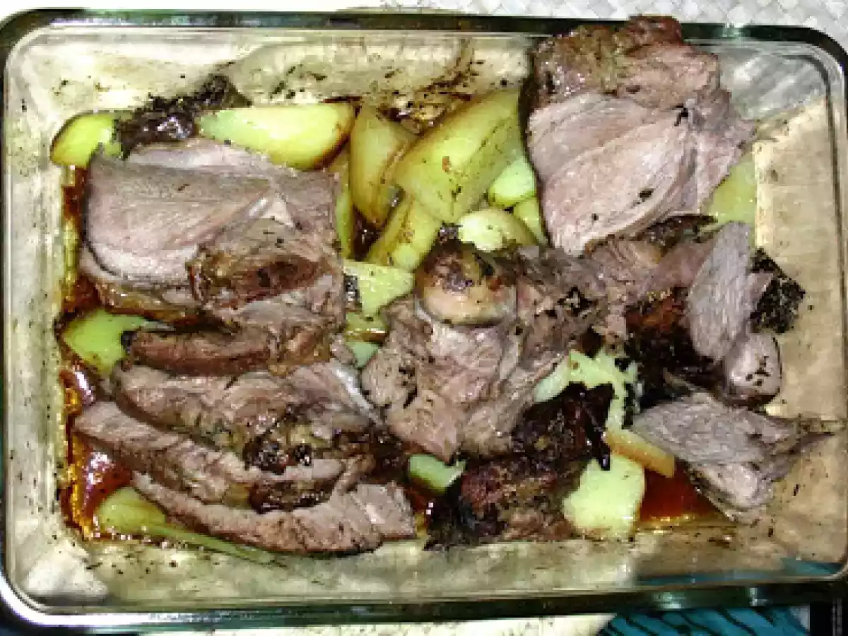 Gigot d?agneau en croute d?herbes - photo 3