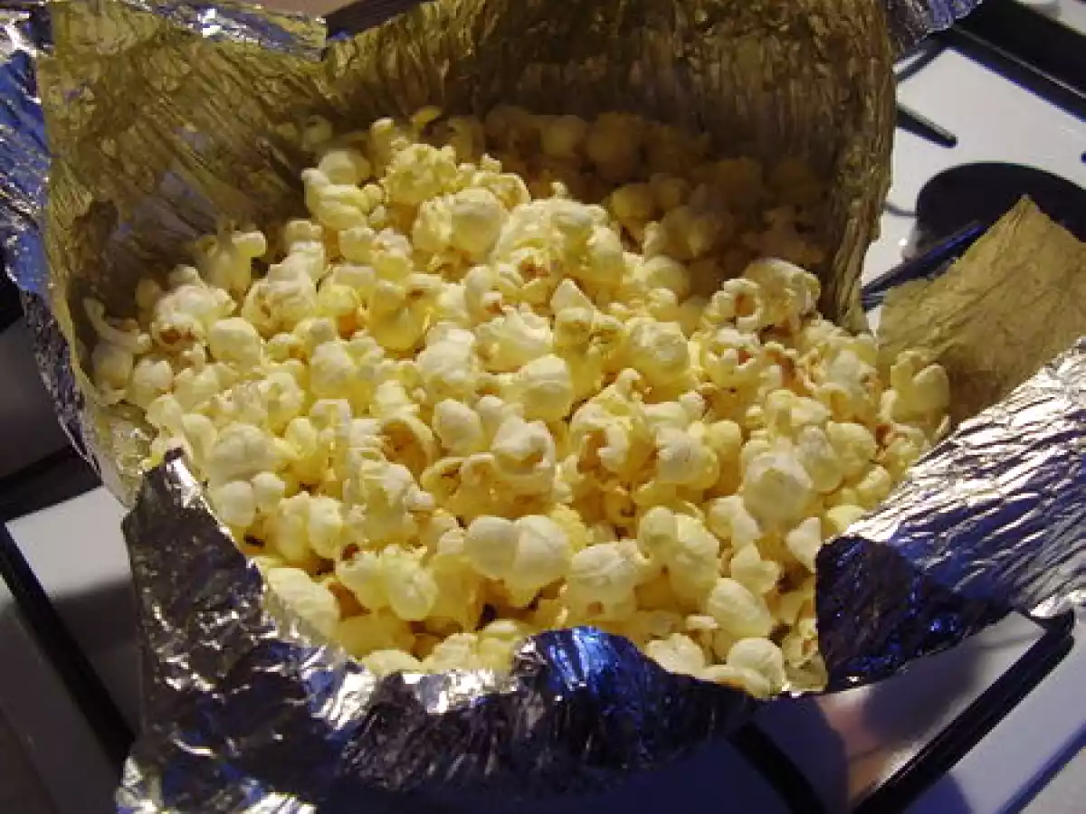 Jiffy pop(pop corn à l'américaine).