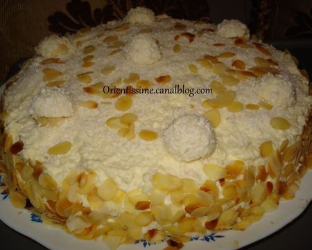 Le Gateau Raffaello Une Veritable Gourmandise Recette Ptitchef