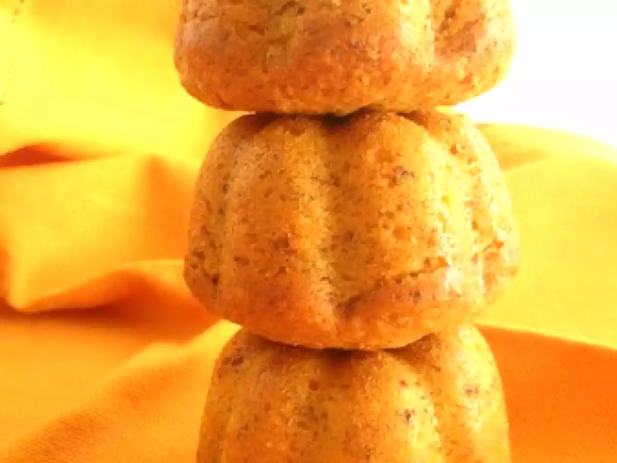 Lieu jaune en croustillant d'orange et pistaches, émulsion d'oranges