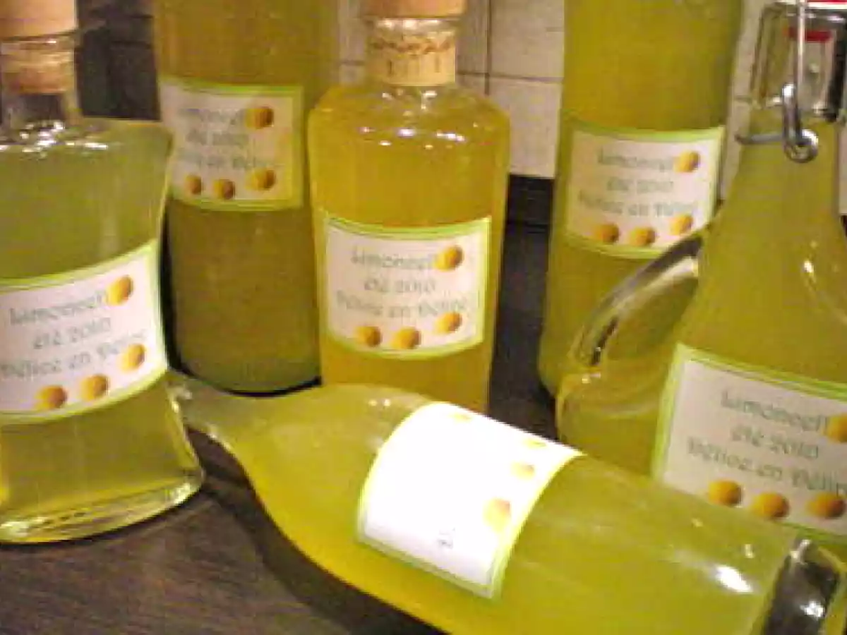 Limoncello de Sorrento ...... - photo 2