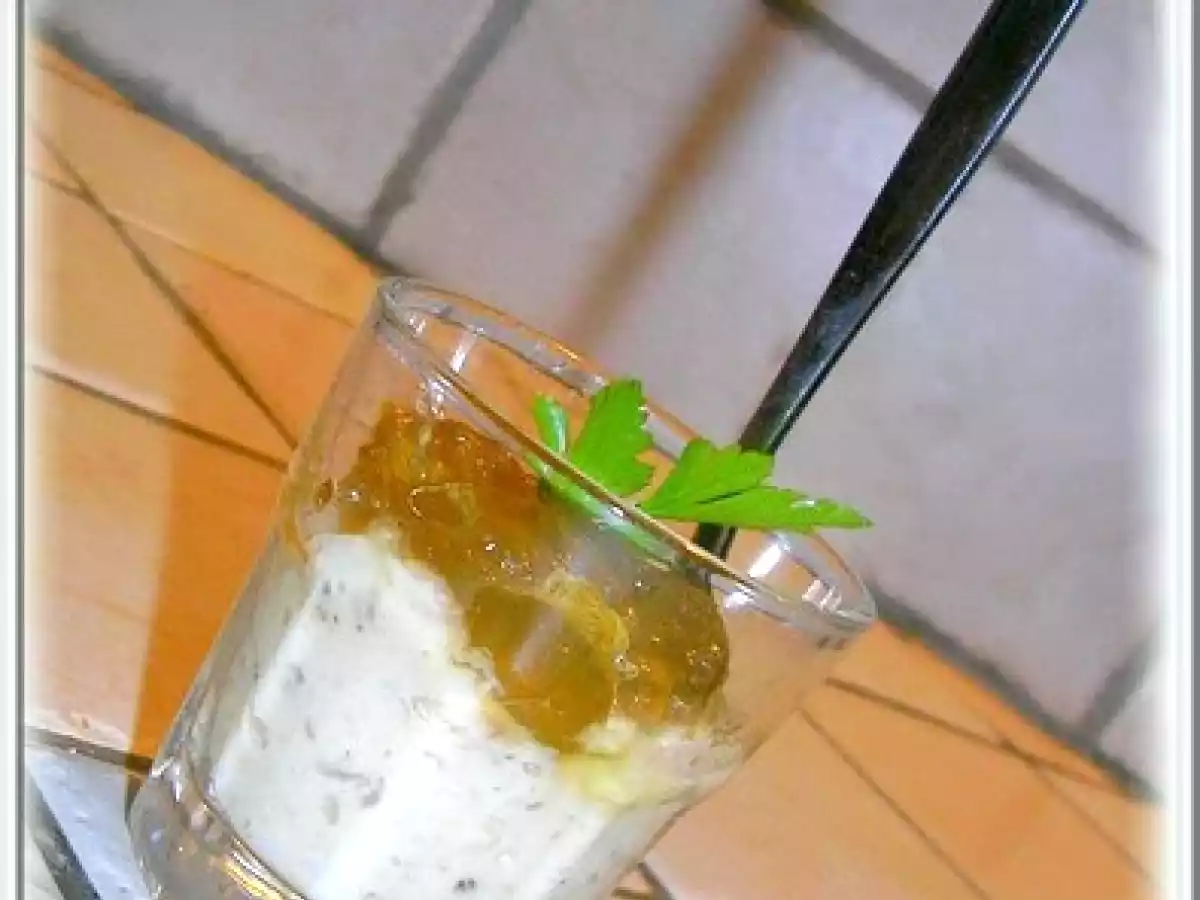 MINI VERRINES POISSON AU CITRON VERT ET MINI VERRINES TOMATO-BANANE SAUCE CHOCOLAT - photo 2