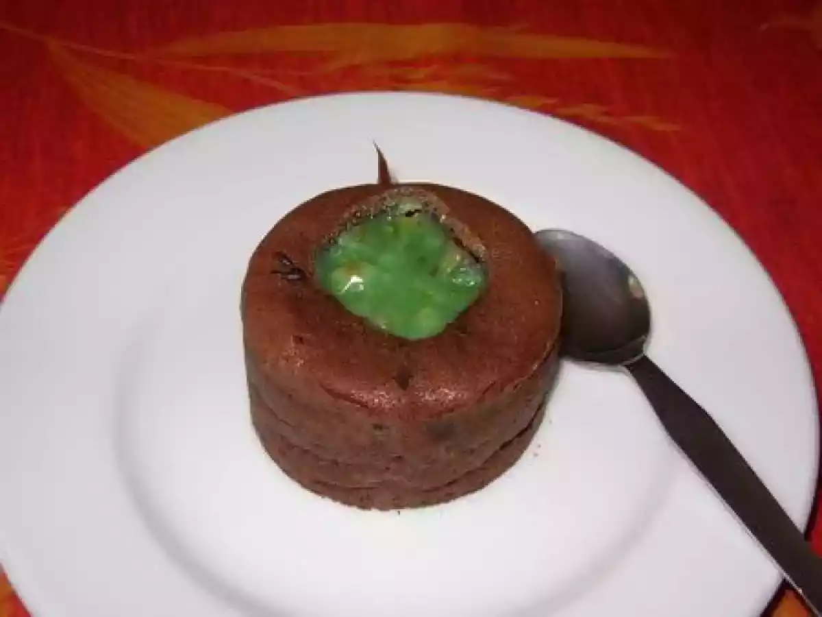 Moelleux chocolat coeur de pistache tout vert - photo 2
