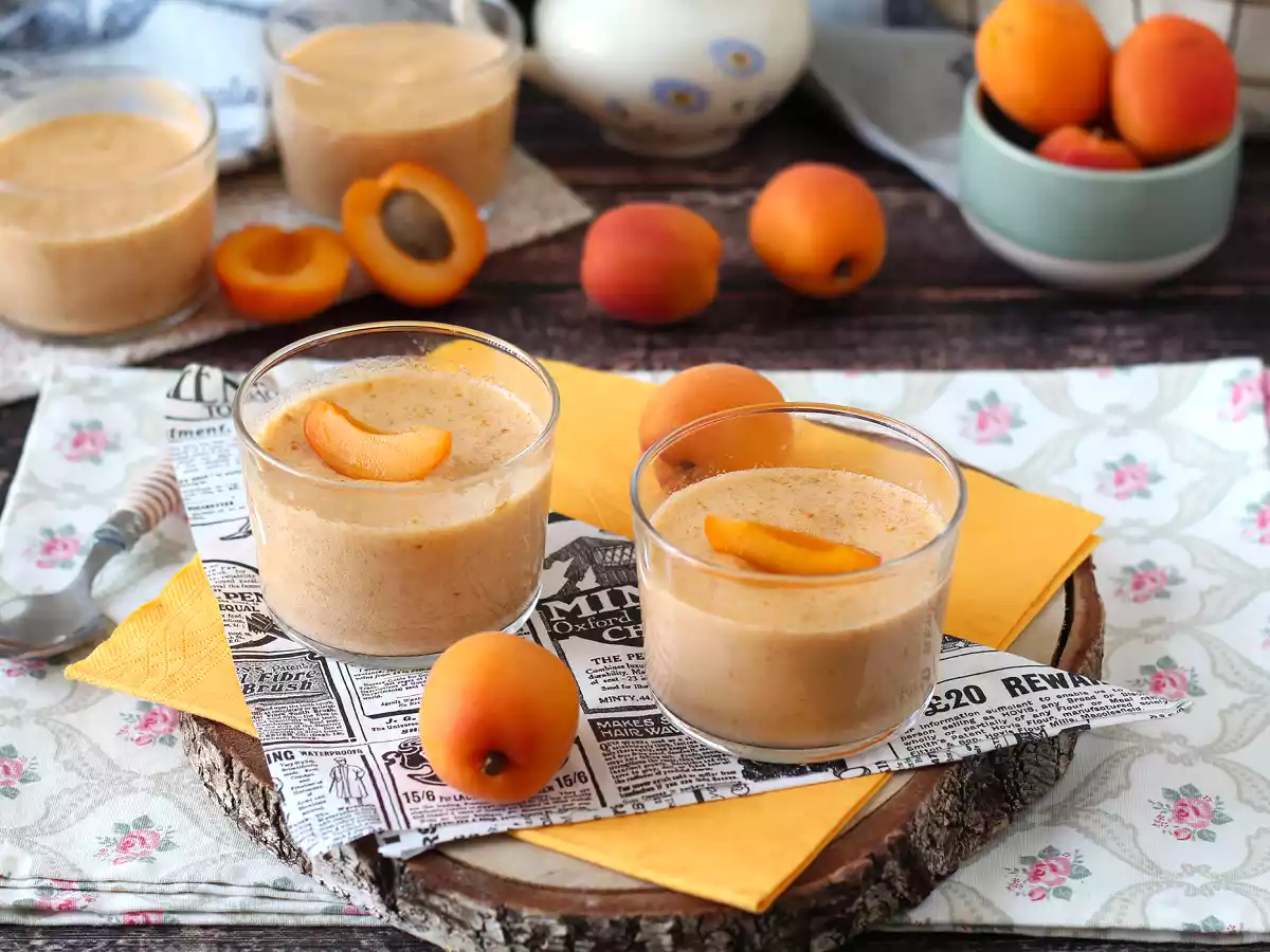 Mousse à l'abricot super facile à faire, sans cuisson et avec peu d'ingrédients! - photo 2